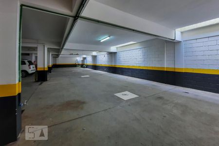 Casa de condomínio à venda com 307m², 4 quartos e 4 vagasÁrea Comum