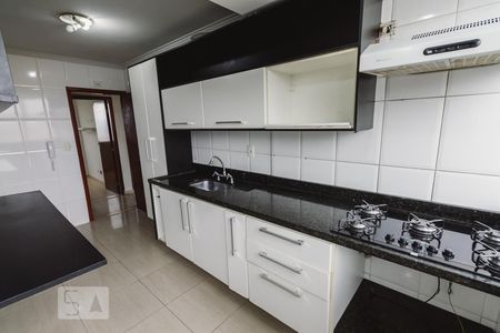 Apartamento à venda com 96m², 3 quartos e 1 vagaCozinha