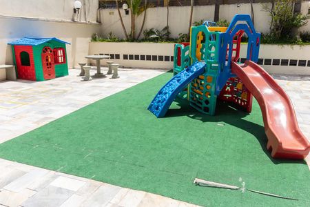 Apartamento à venda com 96m², 3 quartos e 1 vagaPlayground