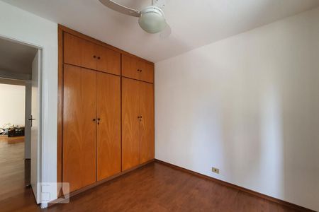 Apartamento à venda com 116m², 3 quartos e 1 vagaQuarto 2
