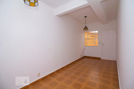 Sala 2 de casa para alugar com 2 quartos, 163m² em Vila Ipojuca, São Paulo