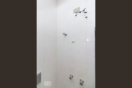 Casa para alugar com 163m², 2 quartos e 1 vagaDetalhe banheiro