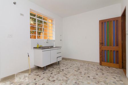 Casa para alugar com 163m², 2 quartos e 1 vagaCozinha - Armários