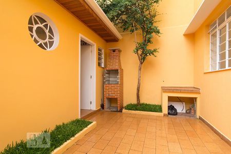 Casa para alugar com 163m², 2 quartos e 1 vagaÁrea Externa / Quintal