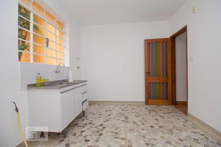Casa para alugar com 163m², 2 quartos e 1 vagaCozinha