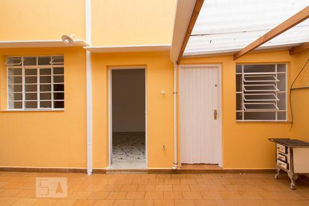 Casa para alugar com 163m², 2 quartos e 1 vagaÁrea Externa / Quintal 