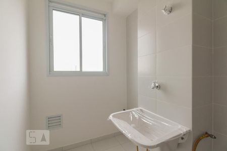 Studio para alugar com 27m², 1 quarto e sem vaga Studio para alugar com 27m², 1 quarto e sem vagaÁrea de serviço