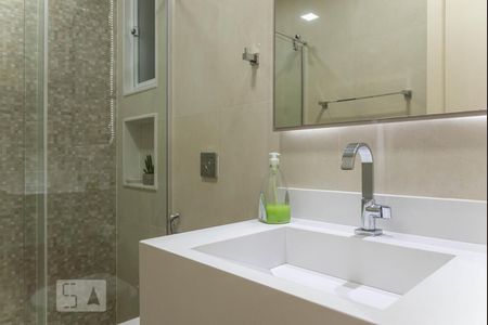 Apartamento à venda com 90m², 2 quartos e sem vaga Apartamento à venda com 90m², 2 quartos e sem vagaBanheiro social - Pia