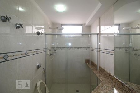 Banheiro suite de apartamento à venda com 3 quartos, 135m² em Santo Antônio, São Caetano do Sul