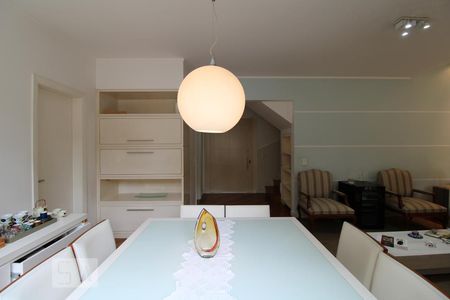 Sala de casa à venda com 4 quartos, 263m² em Brooklin Paulista, São Paulo