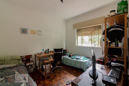 Casa à venda com 220m², 3 quartos e 3 vagas Casa à venda com 220m², 3 quartos e 3 vagasQuarto 3