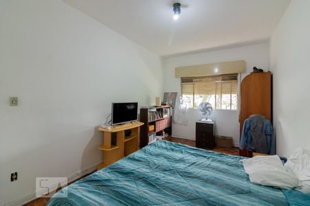 Casa à venda com 220m², 3 quartos e 3 vagas Casa à venda com 220m², 3 quartos e 3 vagasQuarto 2