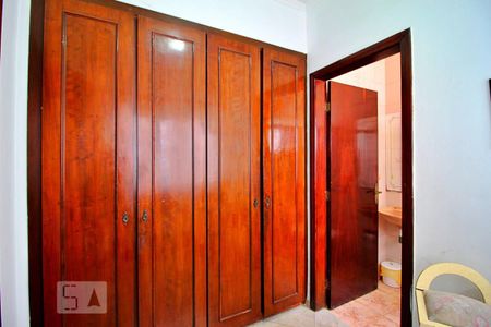 Casa para alugar com 400m², 4 quartos e 30 vagasQuarto de Serviço