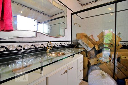 Casa para alugar com 400m², 4 quartos e 30 vagasBanheiro da Suíte 3