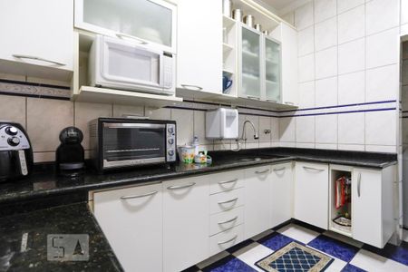 Apartamento à venda com 90m², 2 quartos e sem vagaCozinha