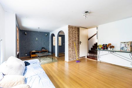 Sala de casa para alugar com 4 quartos, 380m² em Jardim Prudência, São Paulo