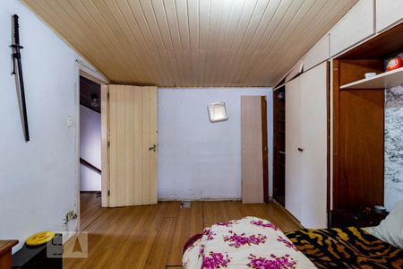 Casa para alugar com 380m², 4 quartos e 2 vagas Casa para alugar com 380m², 4 quartos e 2 vagasQuarto 1