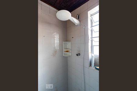 Casa para alugar com 380m², 4 quartos e 2 vagas Casa para alugar com 380m², 4 quartos e 2 vagasBanheiro 2