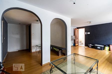 Sala de casa para alugar com 4 quartos, 380m² em Jardim Prudência, São Paulo