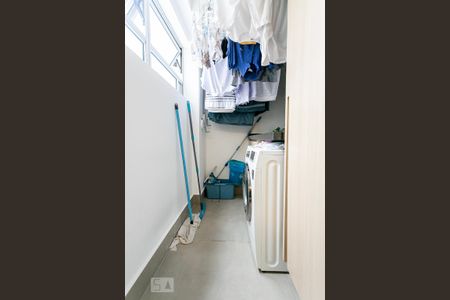 Apartamento à venda com 122m², 2 quartos e 1 vagaÁrea de Serviço