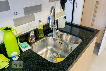 Apartamento à venda com 122m², 2 quartos e 1 vagaPia da Cozinha