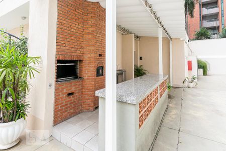 Apartamento à venda com 122m², 2 quartos e 1 vagaChurrasqueira