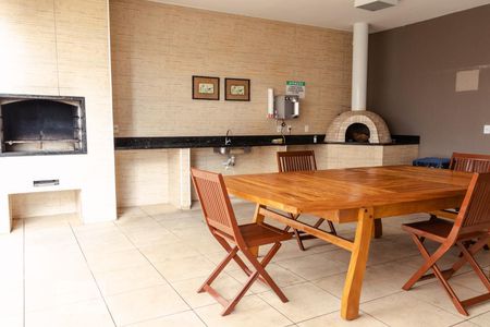 Apartamento para alugar com 75m², 3 quartos e 1 vagaÁrea comum - Salão de festas