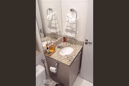 Apartamento para alugar com 75m², 3 quartos e 1 vagaBanheiro Social