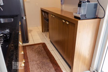 Apartamento para alugar com 75m², 3 quartos e 1 vagaCozinha - Armários