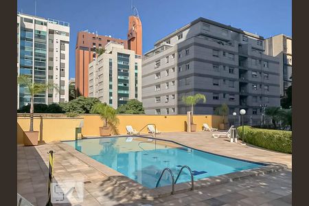 Apartamento à venda com 50m², 1 quarto e 1 vagaÁrea comum - Piscina