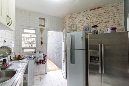 Casa à venda com 134m², 2 quartos e 2 vagasCozinha