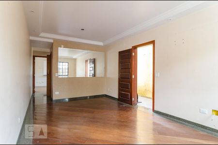 Sala de casa para alugar com 3 quartos, 125m² em Jardim Oriental, São Paulo