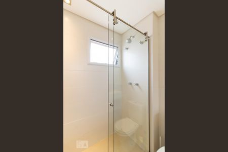 Studio para alugar com 45m², 1 quarto e 1 vaga Studio para alugar com 45m², 1 quarto e 1 vagaBanheiro