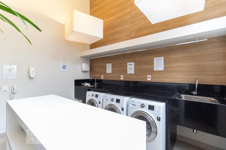 Studio para alugar com 45m², 1 quarto e 1 vaga Studio para alugar com 45m², 1 quarto e 1 vagaLavanderia