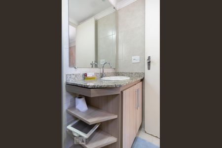 Apartamento à venda com 70m², 2 quartos e 1 vagaBanheiro da Suíte