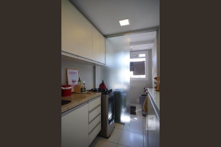 Apartamento à venda com 62m², 2 quartos e 1 vagaCozinha