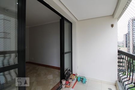 varanda de apartamento para alugar com 3 quartos, 93m² em Chácara Santo Antônio (zona Sul), São Paulo