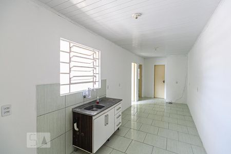 Sala/Cozinha de apartamento para alugar com 2 quartos, 40m² em Vila João Pessoa, Porto Alegre
