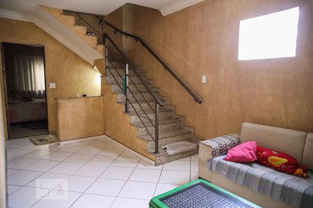 Hall de casa para alugar com 4 quartos, 460m² em Rudge Ramos, São Bernardo do Campo