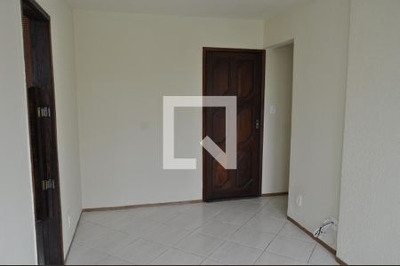 Sala de apartamento para alugar com 2 quartos, 45m² em Todos Os Santos, Rio de Janeiro