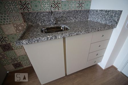 Sala/Cozinha de kitnet/studio para alugar com 1 quarto, 19m² em Brás, São Paulo