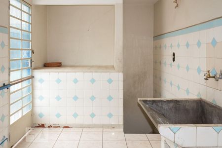 Casa à venda com 130m², 2 quartos e 1 vagaÁrea de Serviço