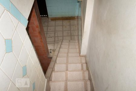 Casa à venda com 130m², 2 quartos e 1 vagaEscada