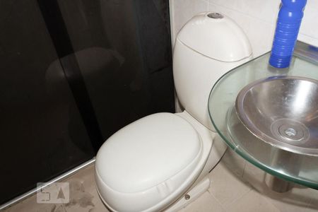 Casa à venda com 130m², 2 quartos e 1 vagaBanheiro