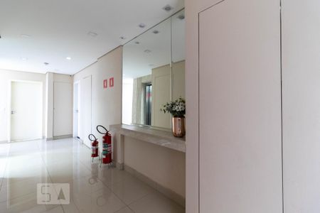 Apartamento à venda com 50m², 2 quartos e 1 vaga Apartamento à venda com 50m², 2 quartos e 1 vagaHall de Entrada