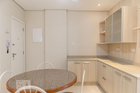 Sala de apartamento para alugar com 2 quartos, 80m² em Gonzaga, Santos