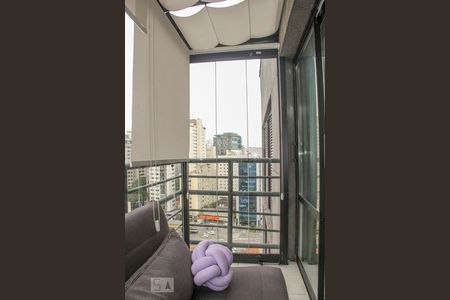 Varanda de apartamento à venda com 3 quartos, 92m² em Vila Olímpia, São Paulo