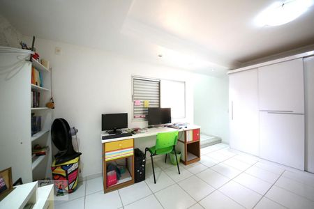 Casa para alugar com 200m², 3 quartos e 2 vagasQuarto 2