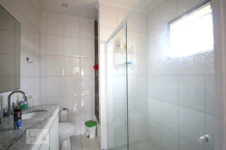 Casa para alugar com 200m², 3 quartos e 2 vagasBanheiro