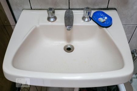 Casa à venda com 195m², 3 quartos e 3 vagasBanheiro da suíte